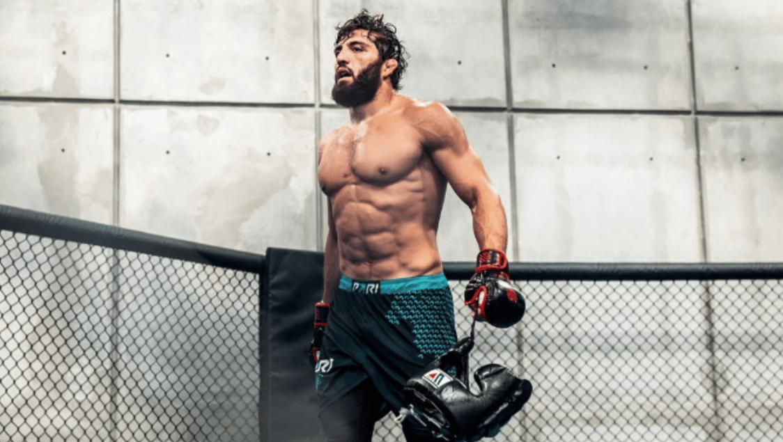 Fighters Only : Arman Tsarukyan Rejects UFC Main Event Offer, Calls Opponent Choice “Disrespectful”